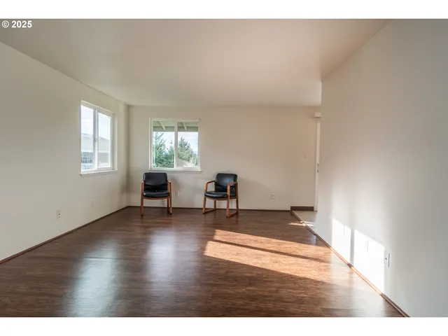 $117,990 | 885 Northeast Sunset Street, Unit 26, Roseburg, OR 97470