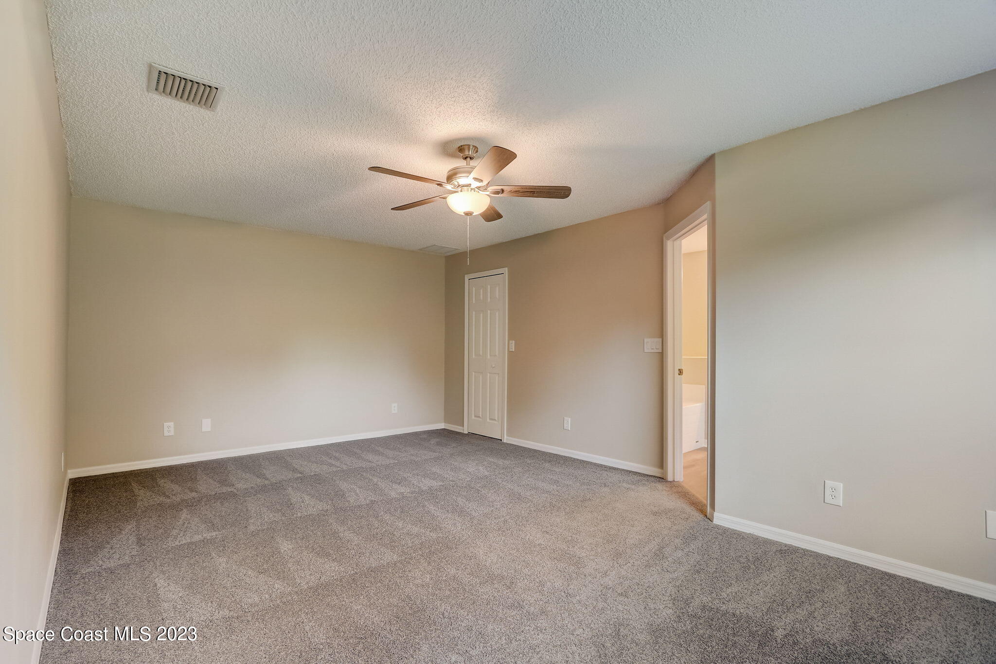 280 Gamewell Road Southwest Palm Bay, FL 32908 - Photo 14 of 19 a view of an empty room
