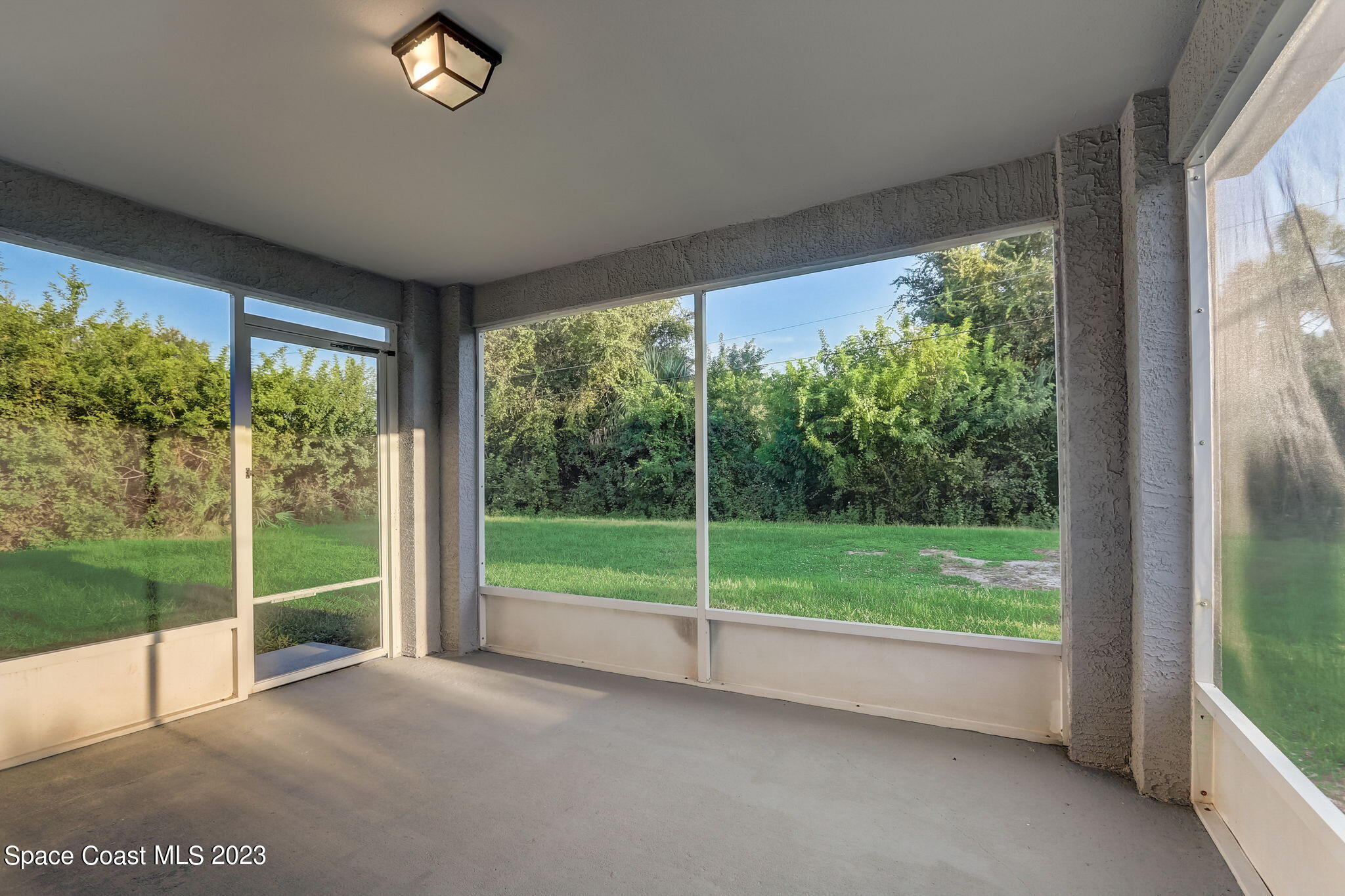280 Gamewell Road Southwest Palm Bay, FL 32908 - Photo 18 of 19 a view of a room with window and a big room