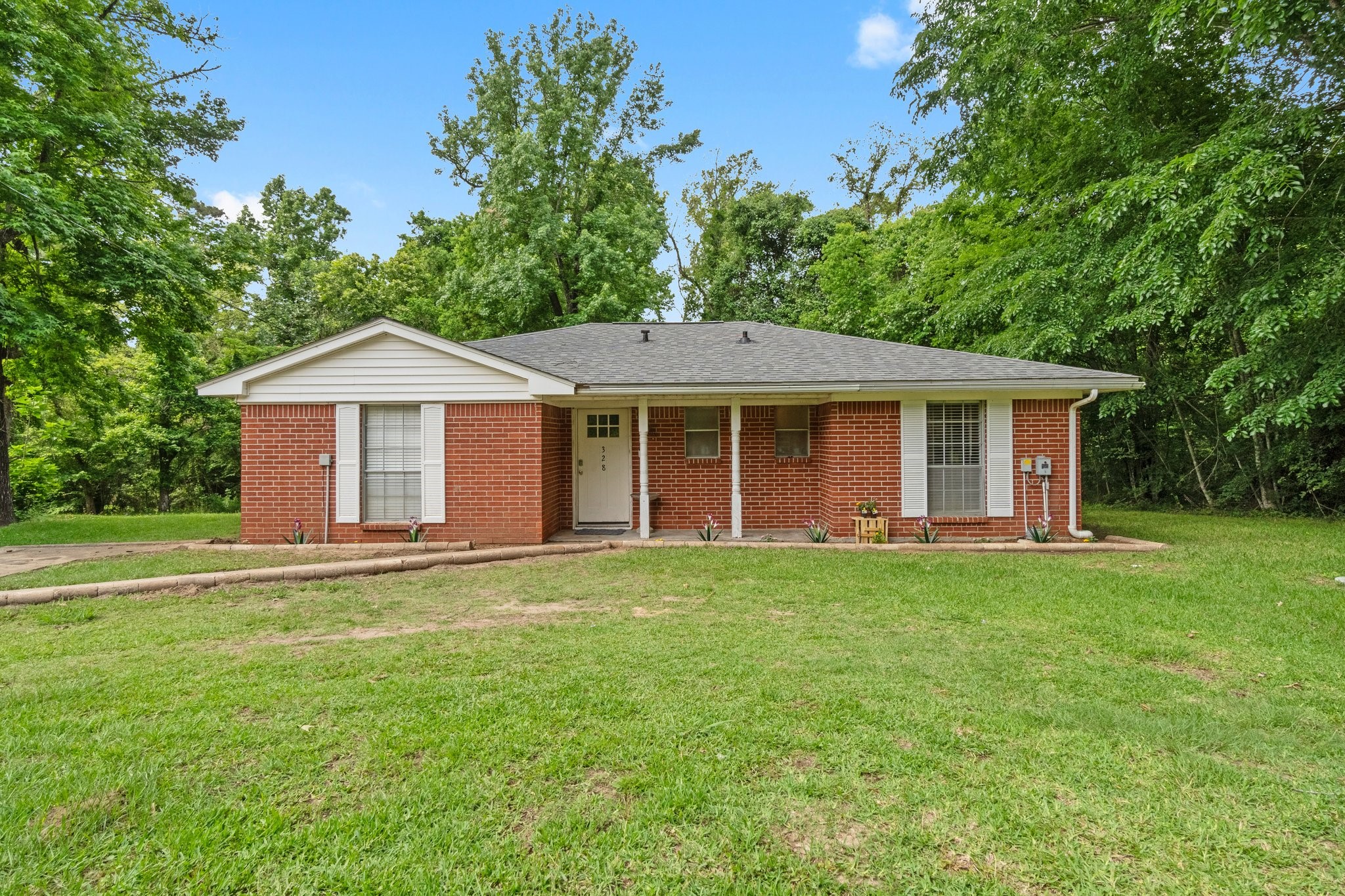 328 Drew's Landing Road Goodrich, TX 77335 - Photo 1 of 30 Front View