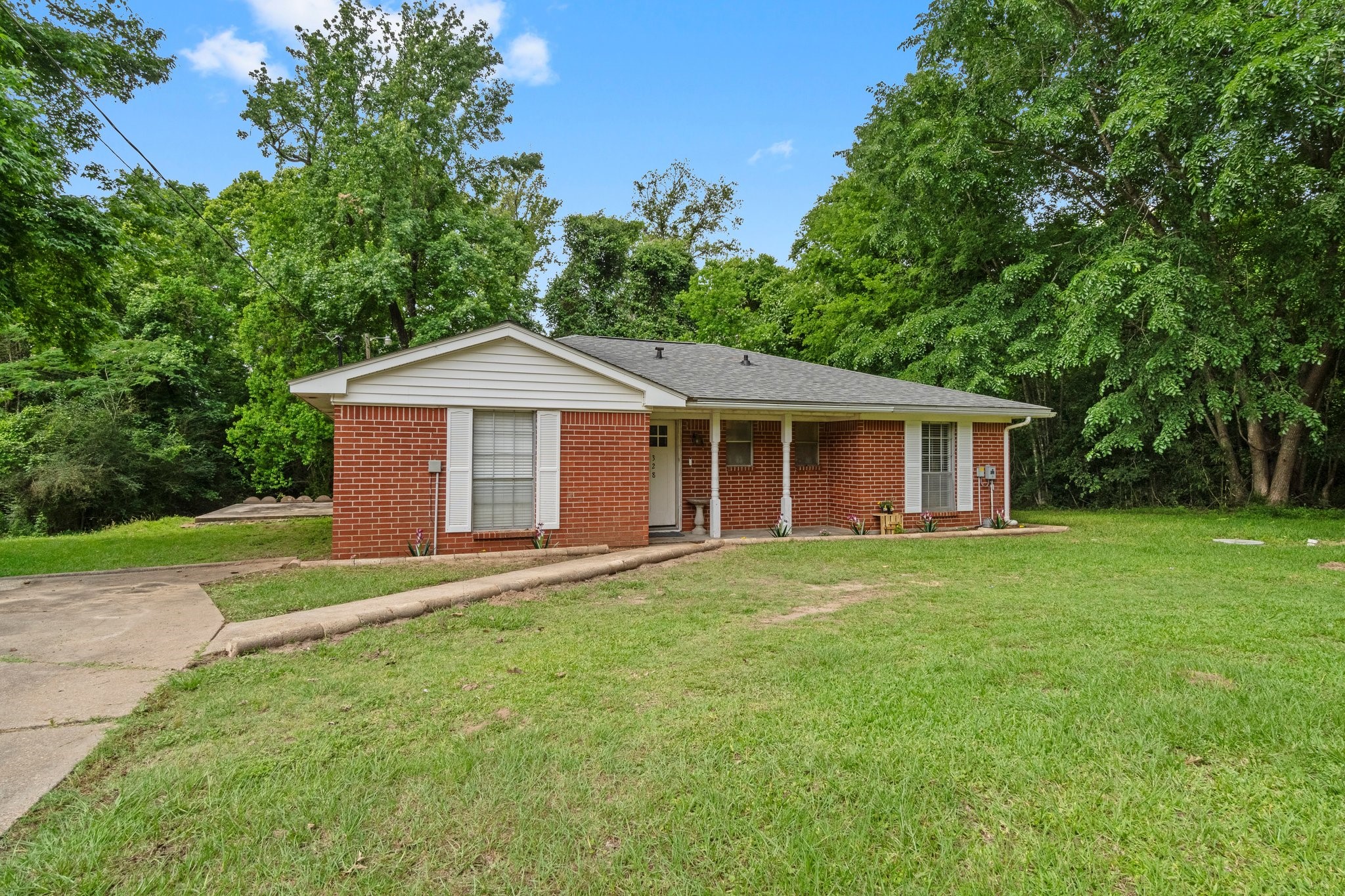 328 Drew's Landing Road Goodrich, TX 77335 - Photo 20 of 30 Front View 2