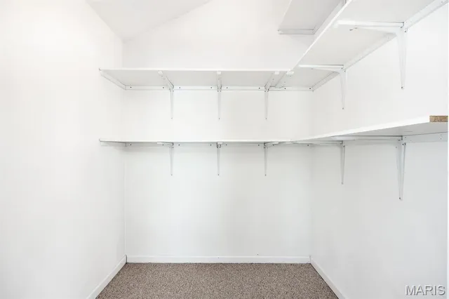 $285,000 | 717 Knipp Drive, Mascoutah, IL 62258