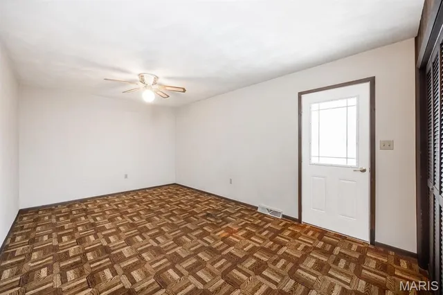 $285,000 | 717 Knipp Drive, Mascoutah, IL 62258