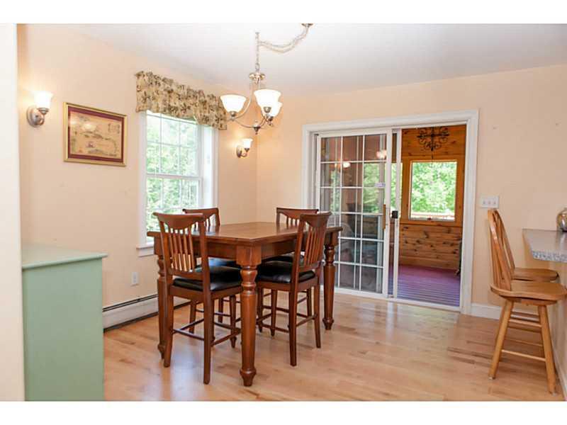 5 Fengler Road Scarborough, ME 04074 - Photo 15 of 32 Dining Room.