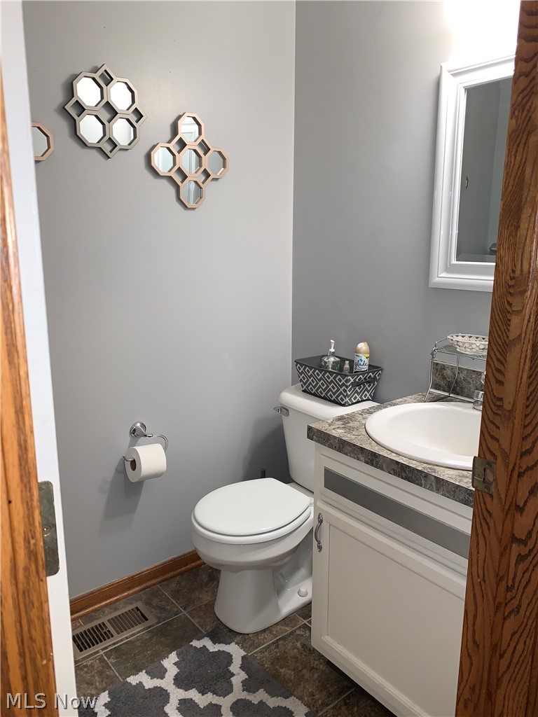 1409 Bravado Road Southwest Canton, OH 44706 - Photo 23 of 35 Gallery Image 23