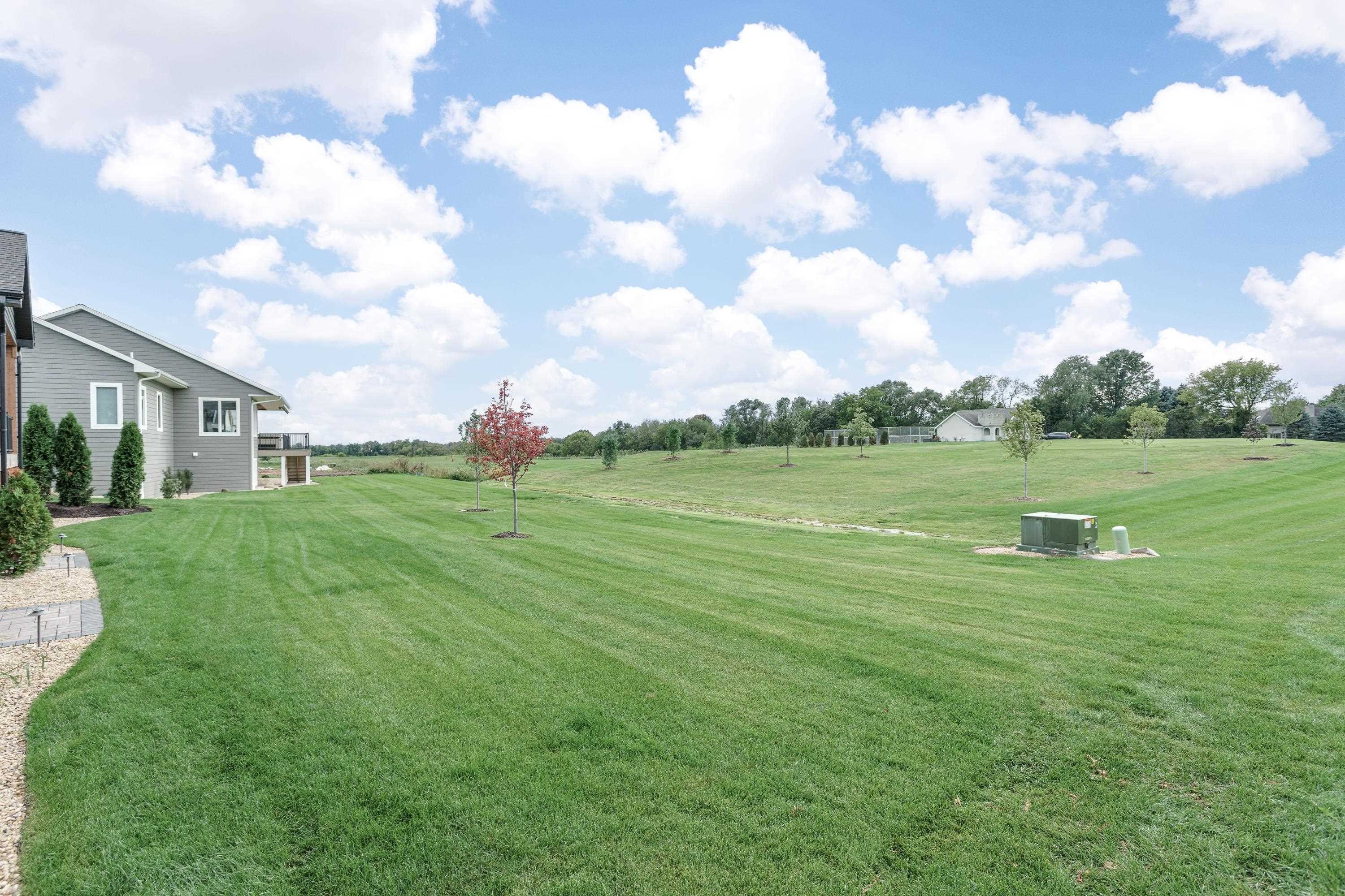 341 Rdg Vw Drive, Unit 17 Milton, WI 53563 - Photo 5 of 47 Gallery Image 5