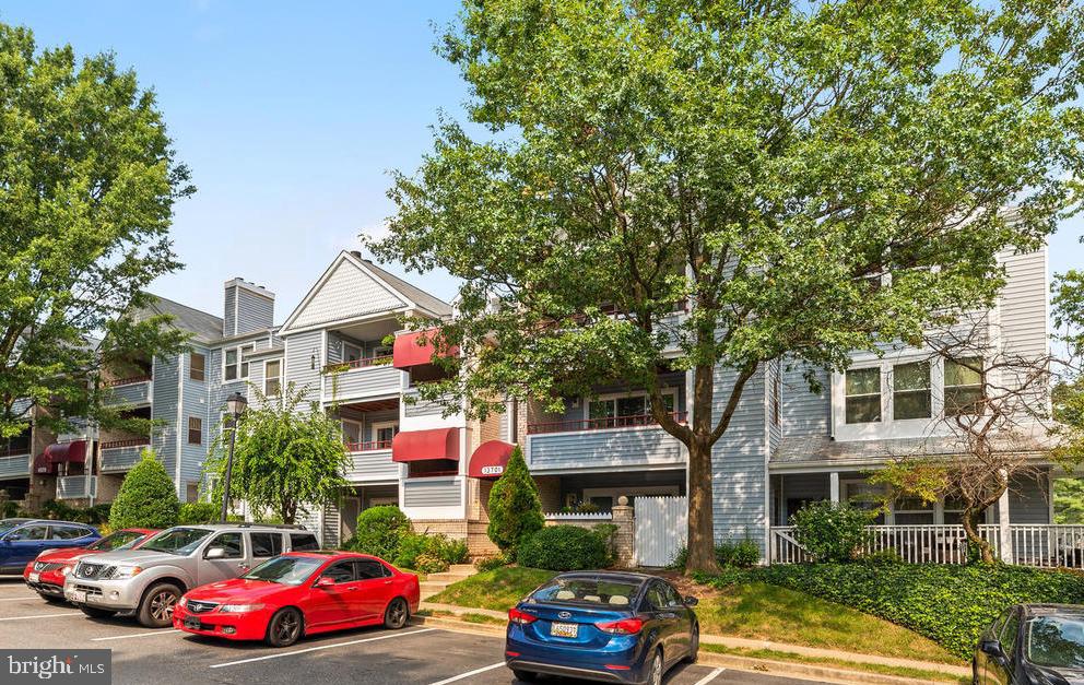 13701 Modrad Way, Unit 9C21 Silver Spring, MD 20904 - Photo 3 of 33 Exterior