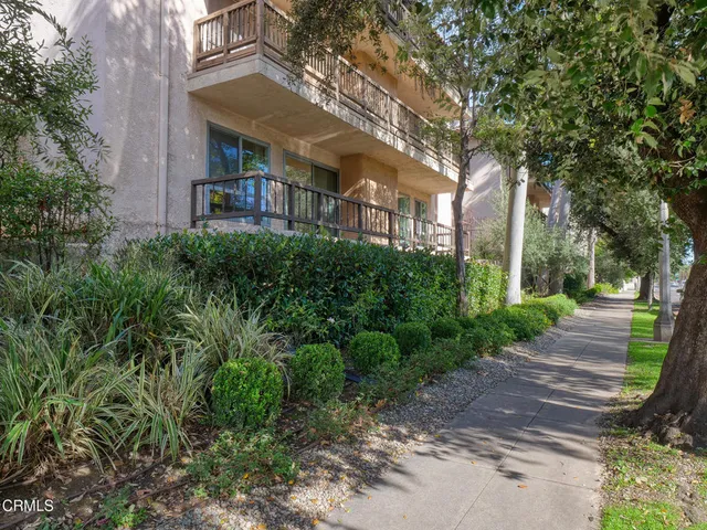 $649,999 | 1127 East Del Mar Boulevard, Unit 411, Pasadena, CA 91106