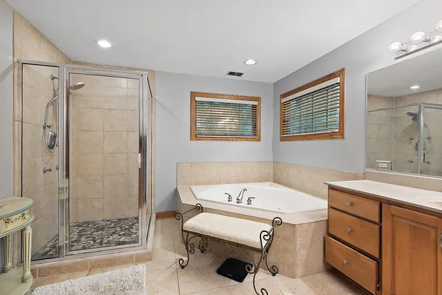 $799,000 | 209 Linden Oaks Lane, New Lenox, IL 60451