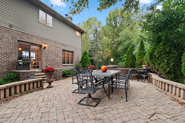 a outdoor view with a sitting space