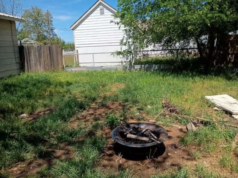 1220 Maple Street Graham, TX 76450 - Photo 6 of 15