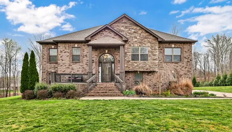 $600,000 | 1729 Double R Boulevard, Clarksville, TN 37042