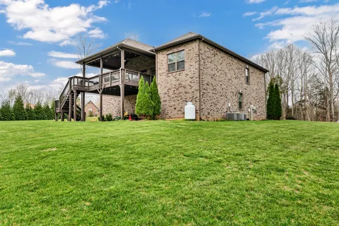 $600,000 | 1729 Double R Boulevard, Clarksville, TN 37042