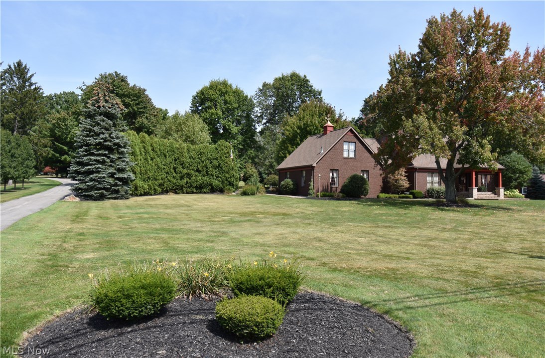 7085 Stewart Sharon Road Hubbard, OH 44425 - Photo 33 of 35 Gallery Image 33