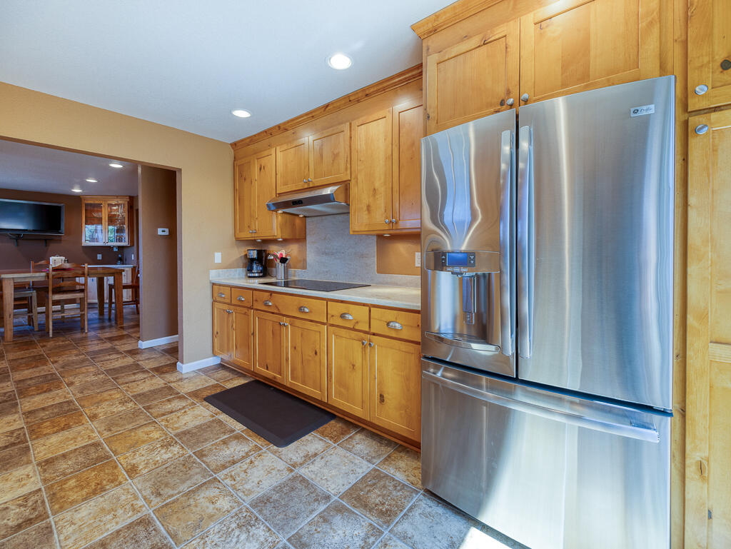 15512 Riveredge Road Klamath Falls, OR 97601 - Photo 10 of 37 15512 River Edge-12