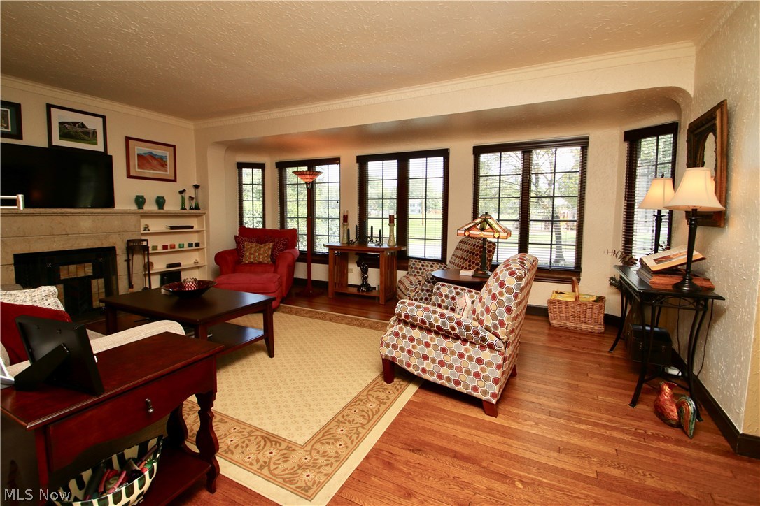 2472 Princeton Road Cleveland, OH 44118 - Photo 5 of 15
