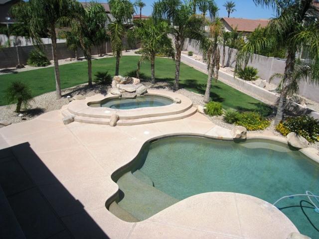 989 South Roles Drive Gilbert, AZ 85296 - Photo 5 of 6 Pool 1