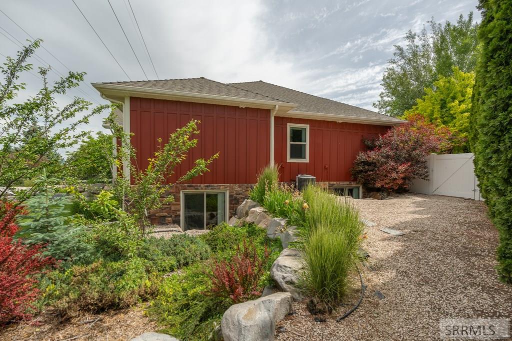 6349 East Tower Castle Loop Ammon, ID 83406 - Photo 54 of 58