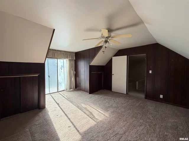 $125,000 | 135 10th Street, Carmi, IL 62821