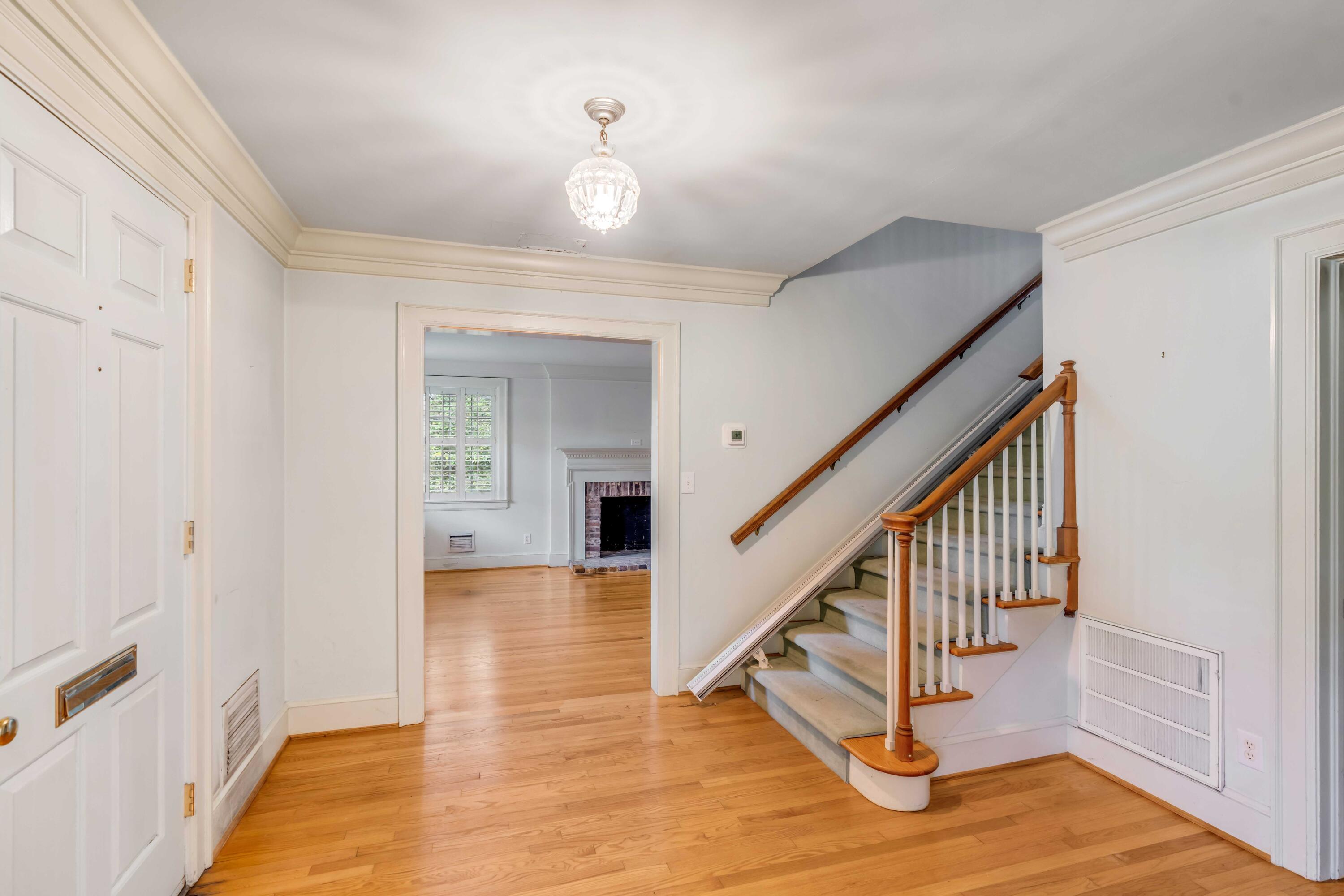 14 Johnson Road Charleston, SC 29407 - Photo 3 of 20 Entry Foyer