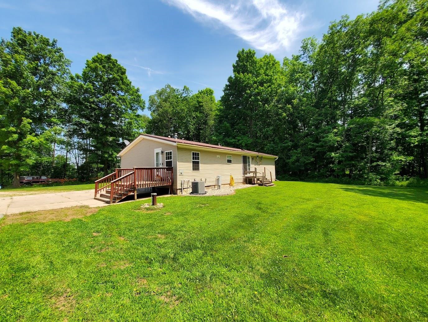 W8297 County Rd I Clintonville, WI 54929 - Photo 5 of 50