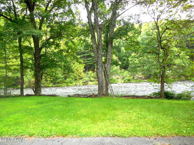 60 Towpath Road Hawley, PA 18428 - Photo 9 of 12 Gallery Image 9
