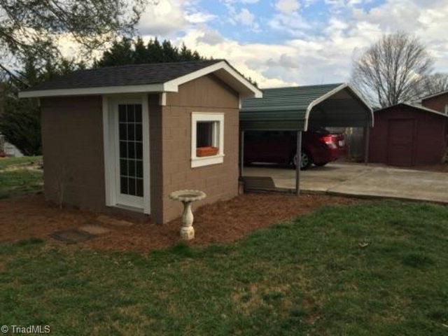 4622 Mountain View Road Hays, NC 28635 - Photo 23 of 28 Home office