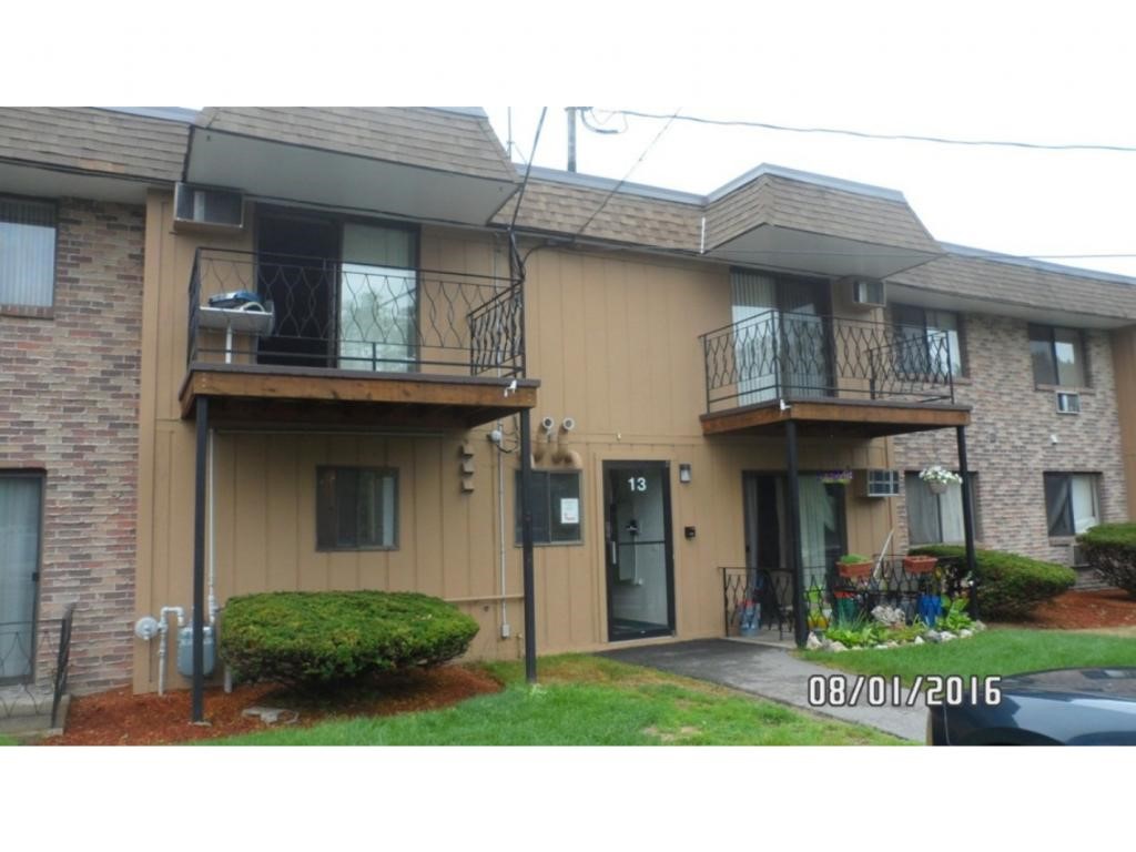 13 Strawberry Bank Road, Unit 6 Nashua, NH 03062 - Photo 1 of 16