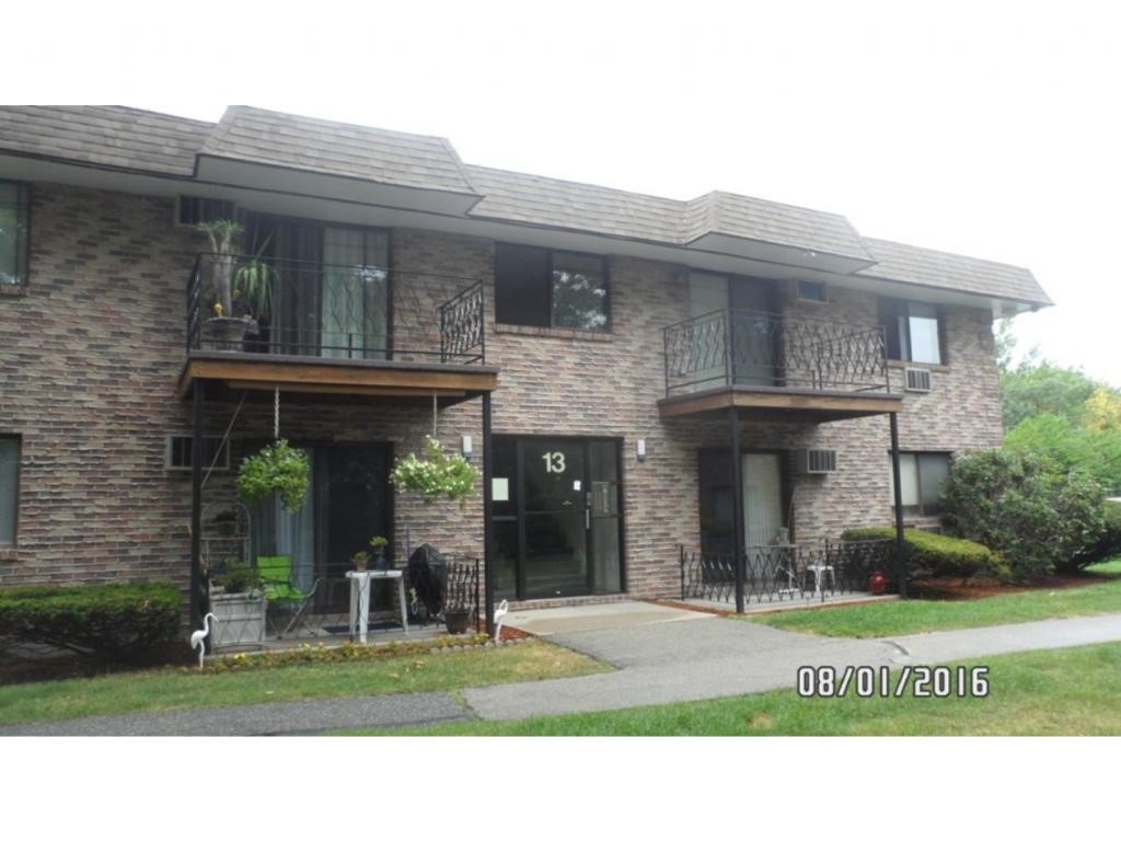 13 Strawberry Bank Road, Unit 6 Nashua, NH 03062 - Photo 5 of 16
