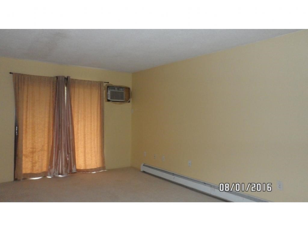 13 Strawberry Bank Road, Unit 6 Nashua, NH 03062 - Photo 7 of 16