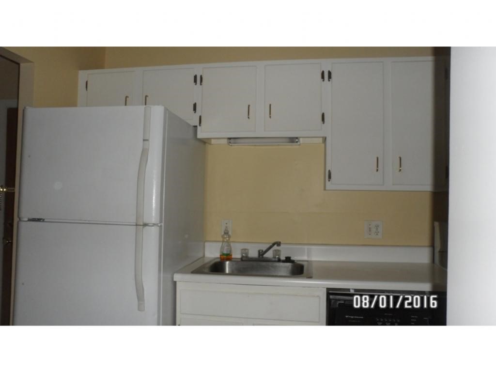 13 Strawberry Bank Road, Unit 6 Nashua, NH 03062 - Photo 10 of 16