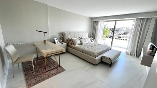 $7,500 | 155 Ocean Ln Drive, Unit 1105, Key Biscayne, FL 33149