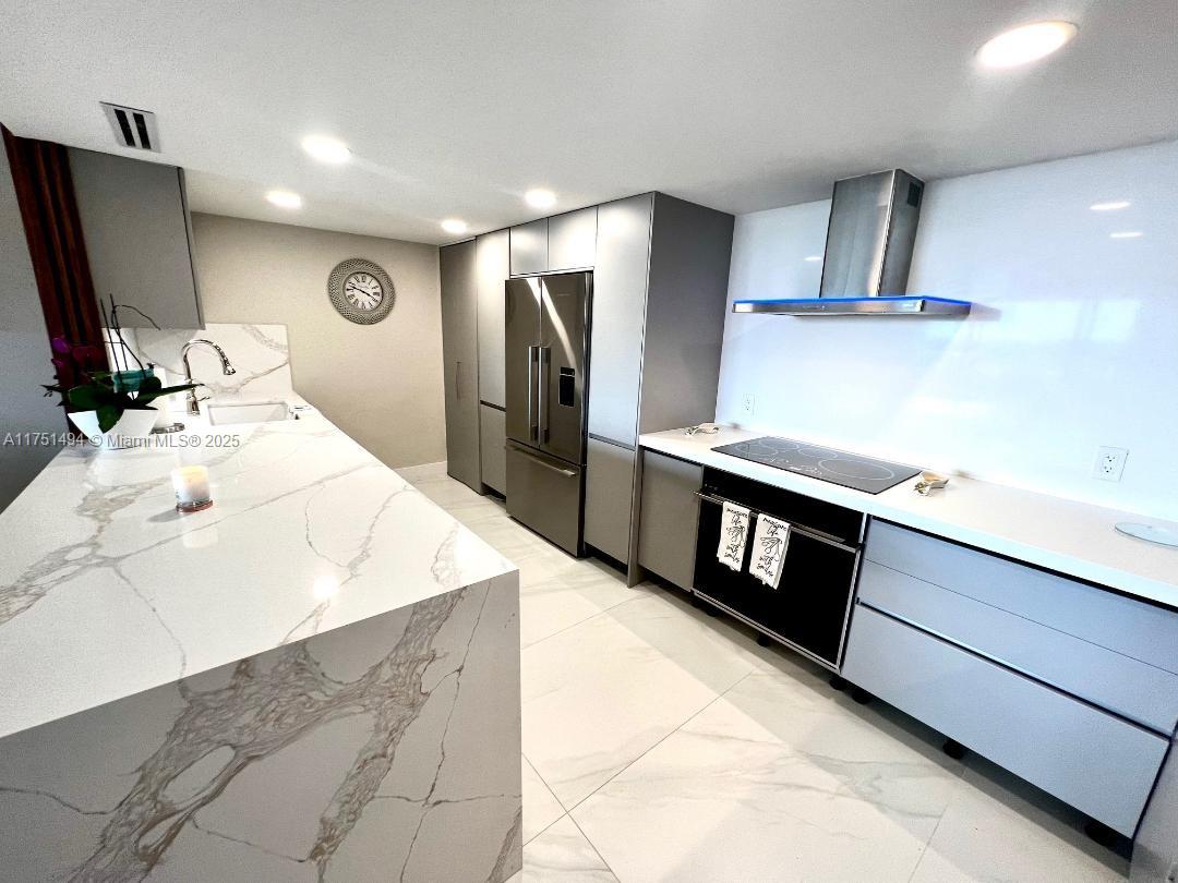 155 Ocean Ln Drive, Unit 1105 Key Biscayne, FL 33149 - Photo 6 of 11