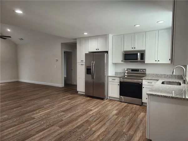 $2,100 | 1360 Castleberry Bridge Road, Dawsonville, GA 30534