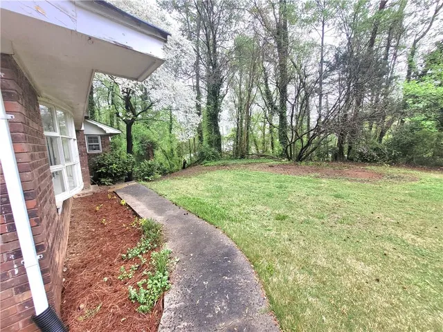 $815,000 | 1256 East Piedmont Road, Marietta, GA 30062