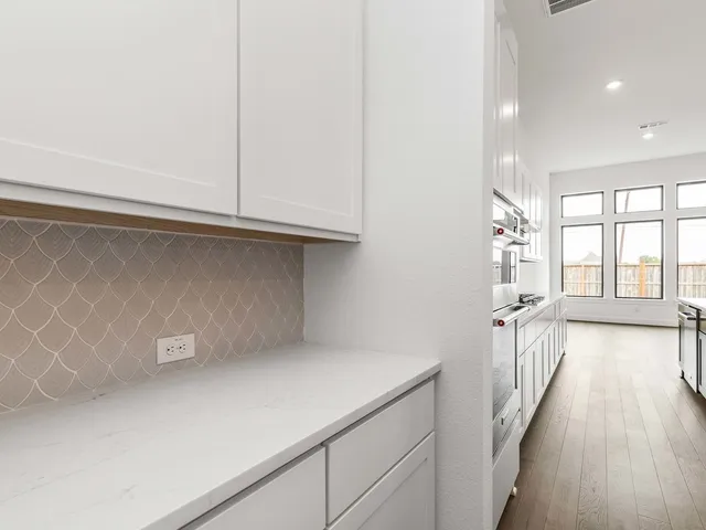 $687,000 | 5403 Gilded Ests Drive, Richmond, TX 77469