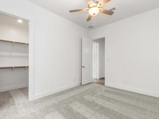 $687,000 | 5403 Gilded Ests Drive, Richmond, TX 77469