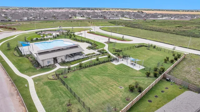 $687,000 | 5403 Gilded Ests Drive, Richmond, TX 77469