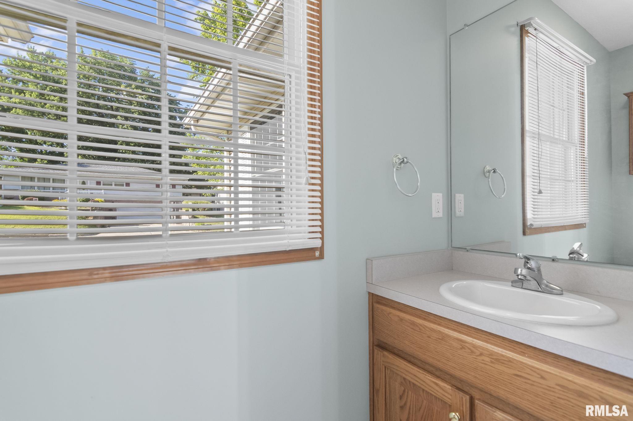 2819 East Wood Street Decatur, IL 62521 - Photo 23 of 28