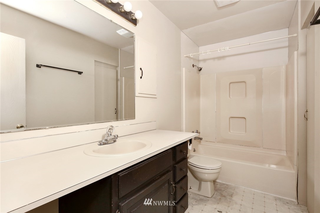 105 Viewcrest Road Bellingham, WA 98229 - Photo 12 of 25