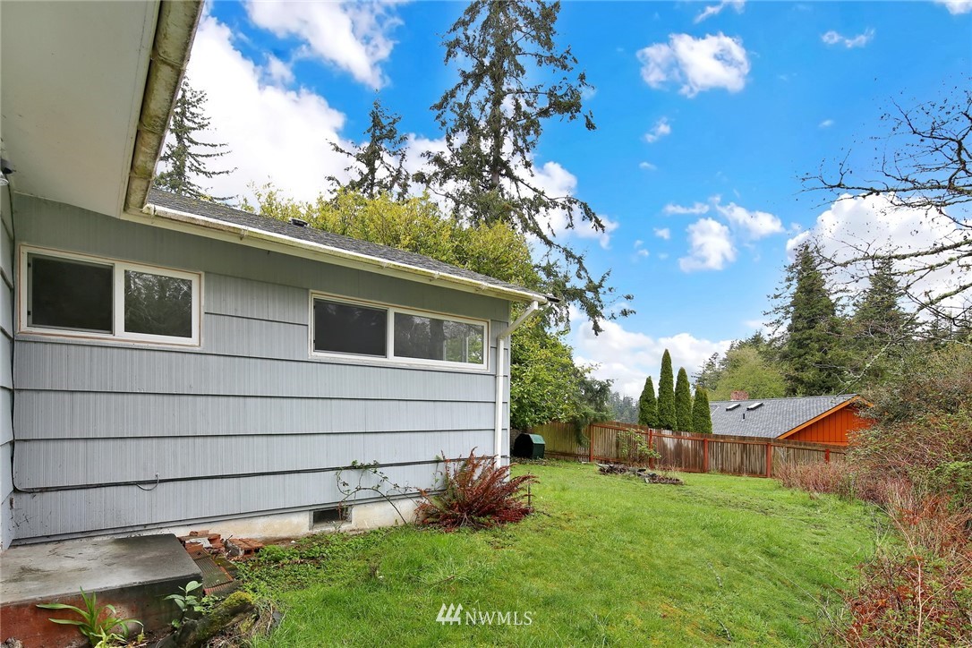 105 Viewcrest Road Bellingham, WA 98229 - Photo 16 of 25