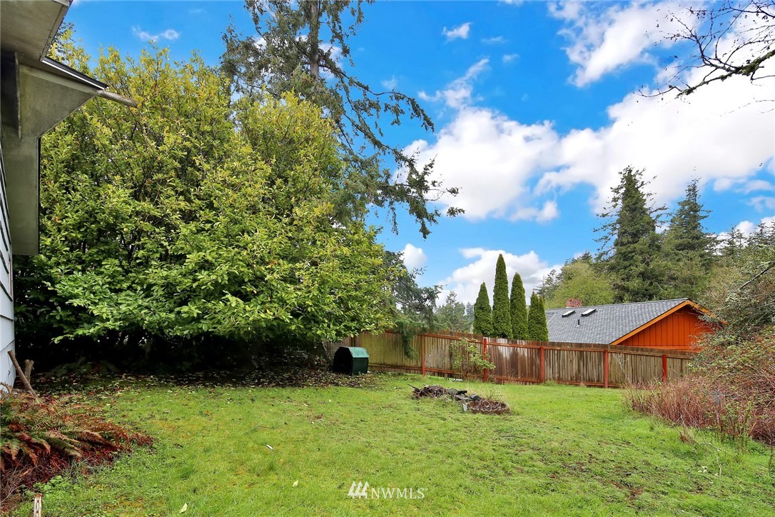 105 Viewcrest Road Bellingham, WA 98229 - Photo 17 of 25