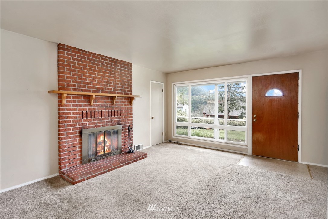 105 Viewcrest Road Bellingham, WA 98229 - Photo 3 of 25