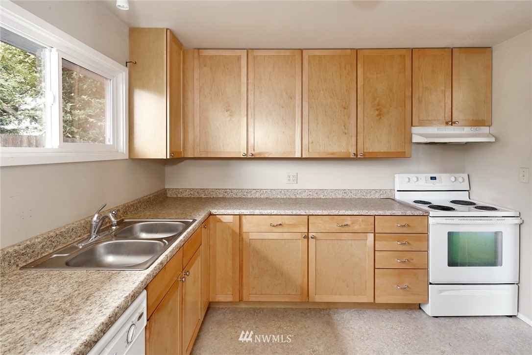 105 Viewcrest Road Bellingham, WA 98229 - Photo 6 of 25