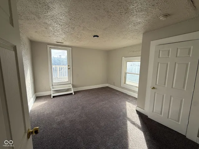 $2,200 | 250 Koehne Street, Indianapolis, IN 46222