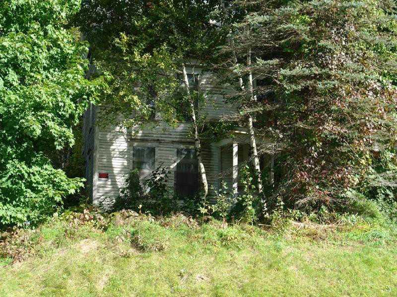 29 River Road Waterville, ME 04901 - Photo 2 of 2 View.