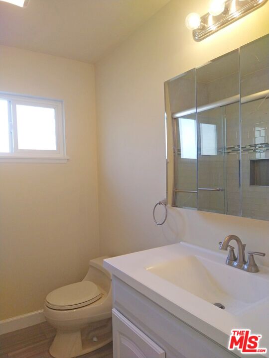 9436 Foster Road Bellflower, CA 90706 - Photo 18 of 31 Gallery Image 18