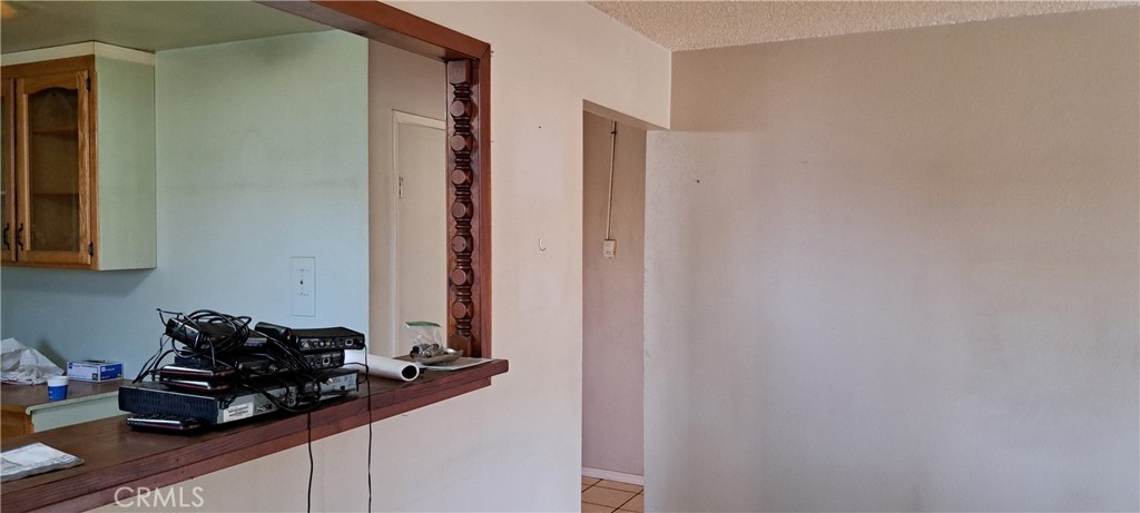 281 North Pine Street Pixley, CA 93256 - Photo 11 of 14