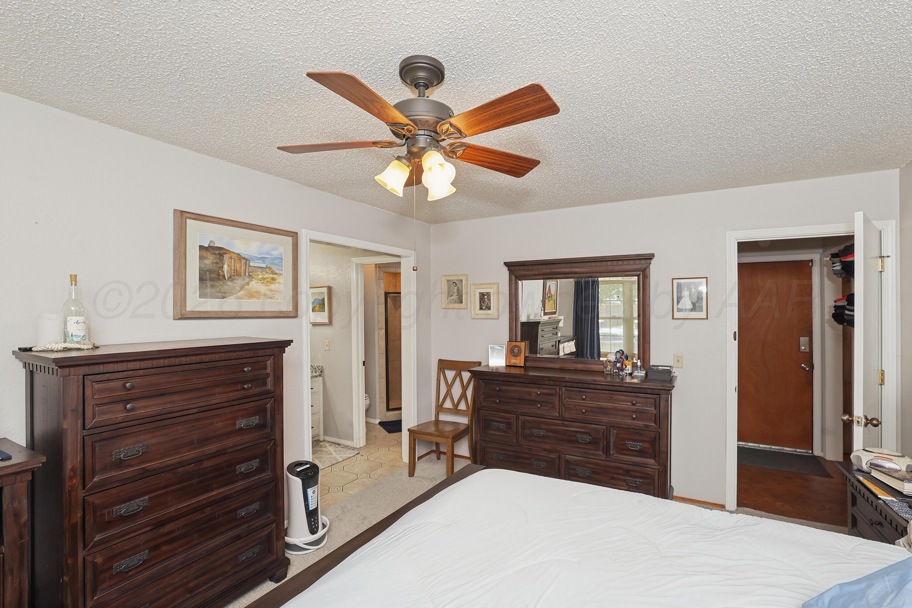 3306 Reeder Drive Amarillo, TX 79121 - Photo 13 of 33 13-Primary Bedroom