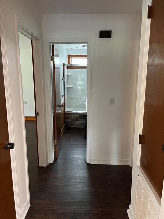 1401 Linton Road Benton, LA 71006 - Photo 10 of 19 a view of a hallway with a hardwood and hardwood floor